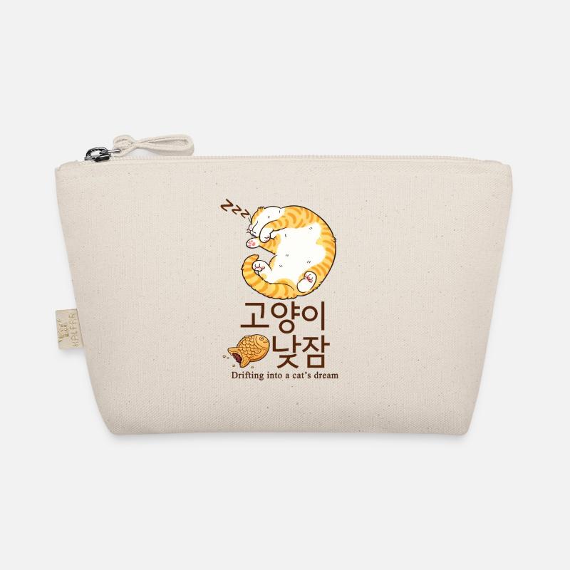 Cozy Korean Cat Dream Organic Pouch