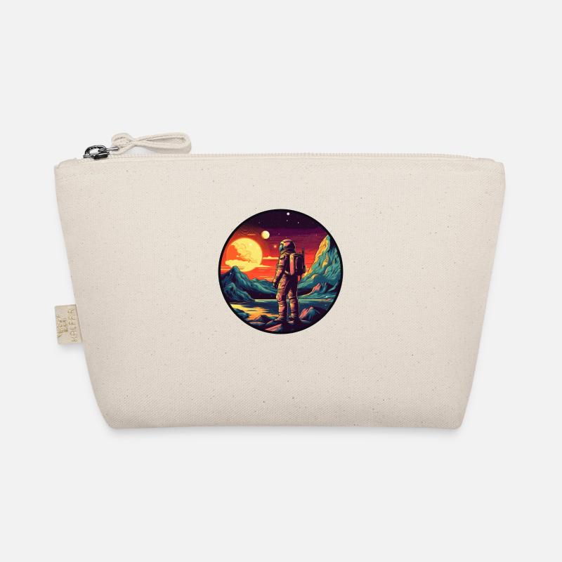 Astronaut on an alien planet Organic Pouch
