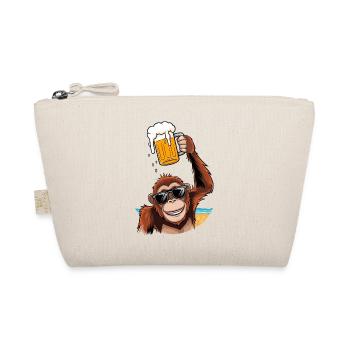Funny monkey with beer mug on the beach party monkey - Organic Pouch - nature - Front