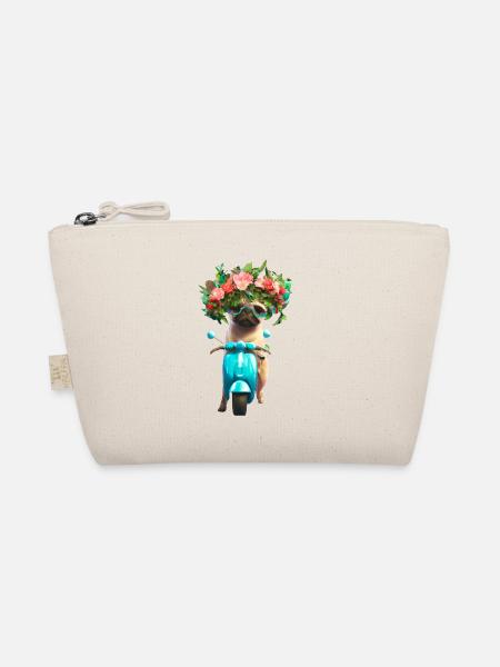 E-Rolller Mops mit Blumenkranz - Bio-Täschchen - Natur - Vorne