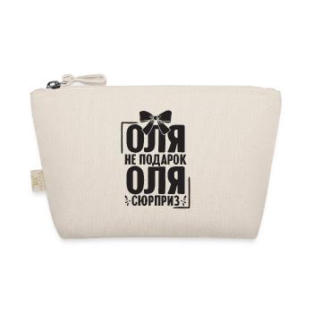 Olga disant en Russie russe pour les Russes - Trousse biologique - nature - Devant
