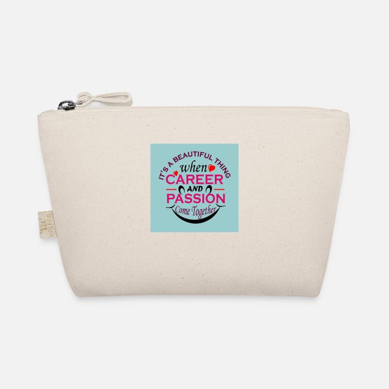 Nurse T shirt design Organic Pouch