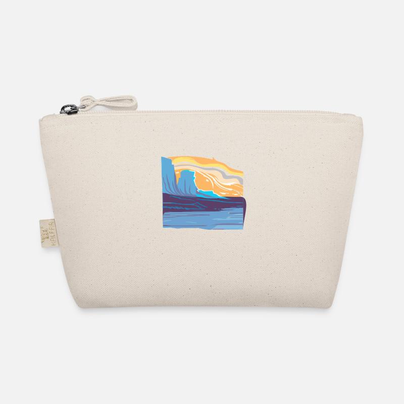 Fantastic scenery Organic Pouch