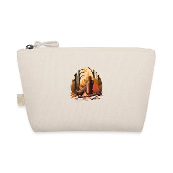 Beer hike in the forest. Nature and freedom - Organic Pouch - nature - Front
