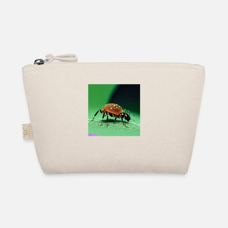Macro Collection Organic Pouch