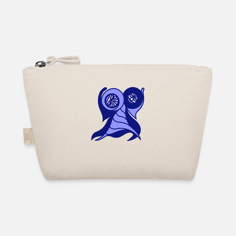Embrace yourself. Dancing harmony and love Organic Pouch