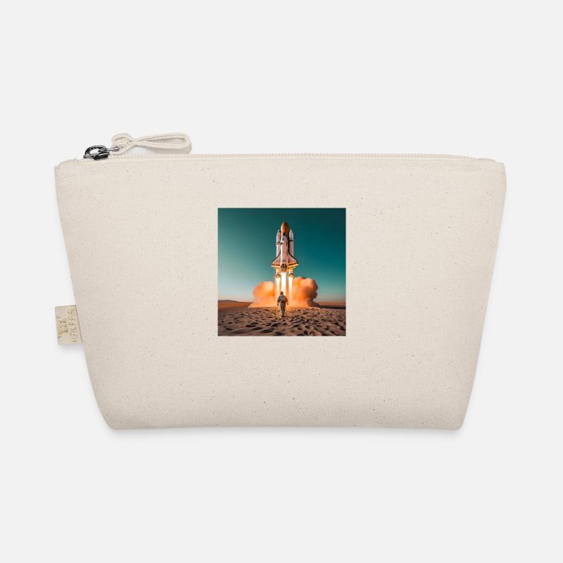 astronaut with rocket Organic Pouch