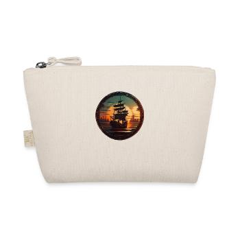 Beautiful pirate ship in beautiful colors - Organic Pouch - nature - Front