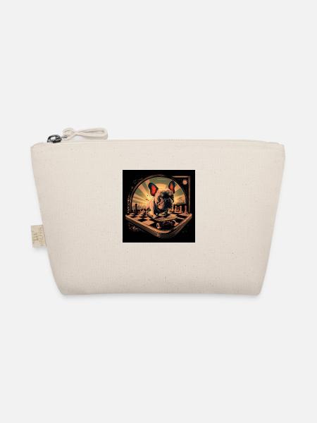 Bulldog on a skateboard on a chess board - Organic Pouch - nature - Front