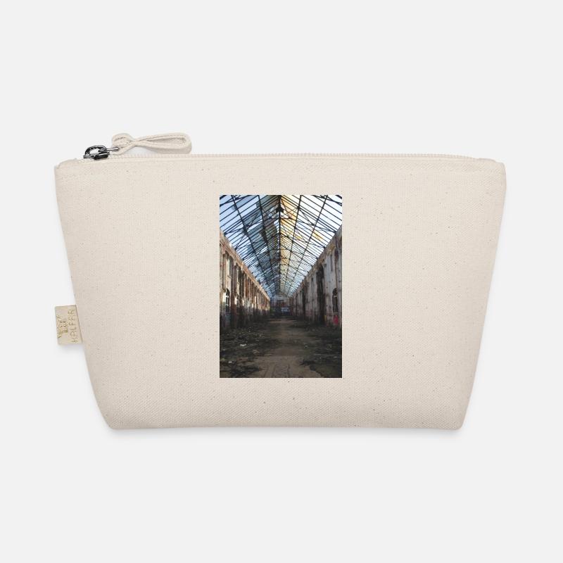 Affiche de graffiti sur l'architecture de l'affiche de la construction industrielle Trousse biologique