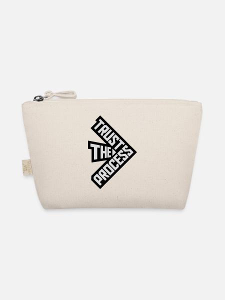 trust the process Quote - Organic Pouch - nature - Front
