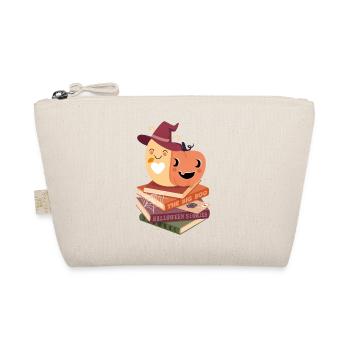 Snail on Halloween book pile - Organic Pouch - nature - Front