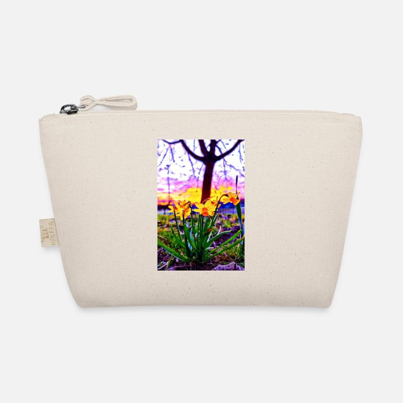 Daffodils at sunset Organic Pouch