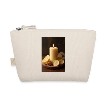 Bougie allumée avec banane sur bois rustique - Trousse biologique - nature - Devant
