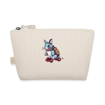 Un mignon chinchilla monte sur une planche à roulettes - Trousse biologique - nature - Devant