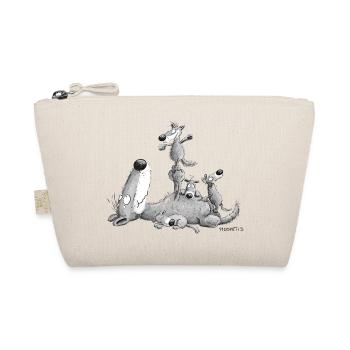 Funny wolf pack family - Organic Pouch - nature - Front