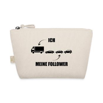 Ich und meine Follower - LKW - Stau - Bio-Täschchen - Natur - Vorne