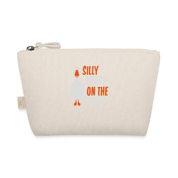 goose on the loose - Organic Pouch - nature - Front