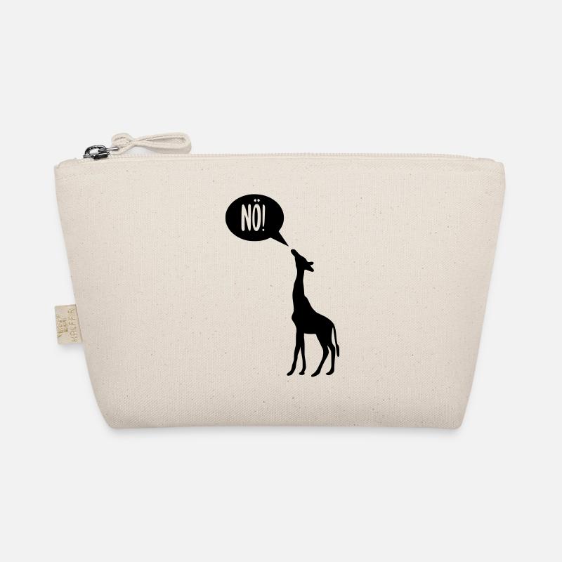 Giraffe says no and is offended Organic Pouch