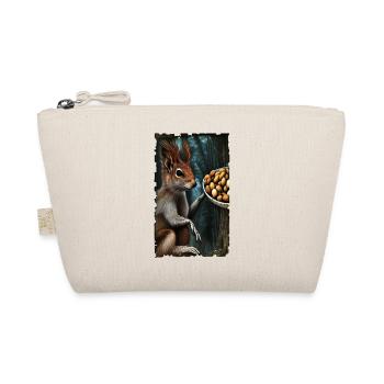 Cool Comic Portrait of a wild red squirrel nuts - Organic Pouch - nature - Front