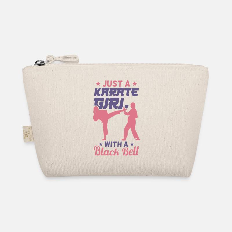 Fille de karaté Trousse biologique