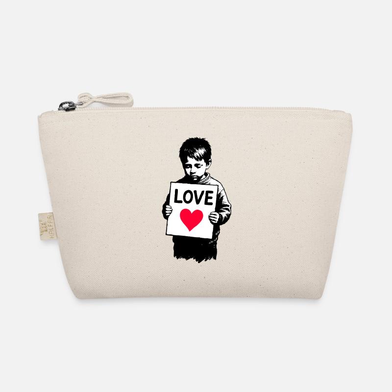 Junge mit LOVE Schild - Bio-Täschchen - Natur