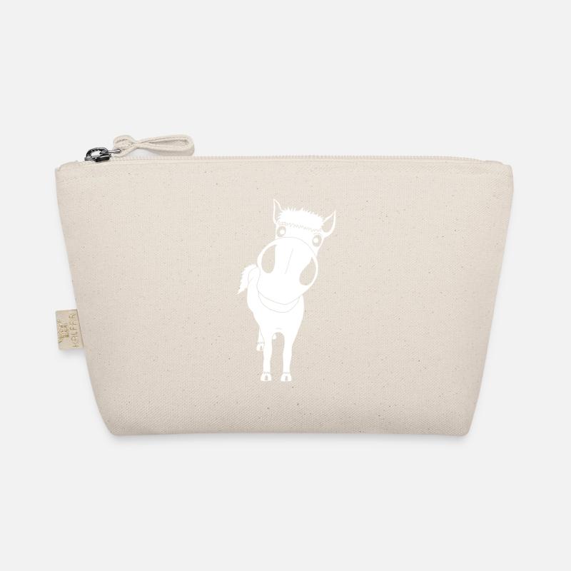 Gros plan sur un cheval blanc Trousse biologique
