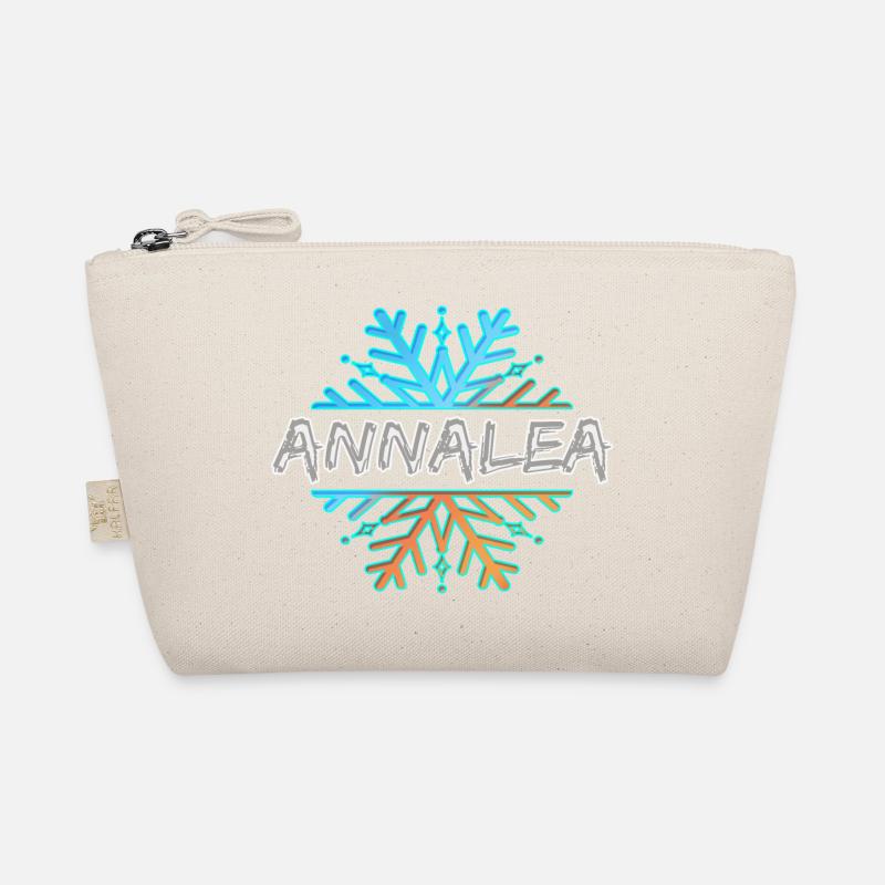 Annalea as Annalea Organic Pouch