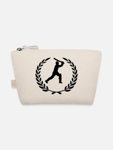 Cricket player in laurel wreath - Organic Pouch - nature - Front
