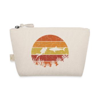 Plongeur et requin avec un coucher de soleil rétro - Trousse biologique - nature - Devant