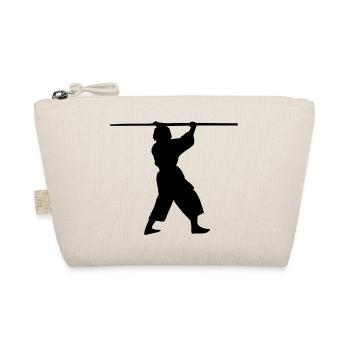 Kobudo avec un long bo au-dessus de la figure de l’ombre de tête - Trousse biologique - nature - Devant