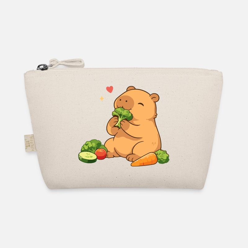 Capybara loves vegetables – relaxed & cute Organic Pouch