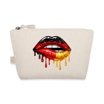 German Girl Germany Flag Lips Football - Organic Pouch - nature - Front