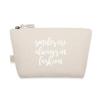 Smiles are always in fashion - Organic Pouch - nature - Front