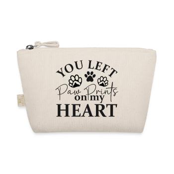 Paw Marks in the Heart – Hand Lettering Heart - Organic Pouch - nature - Front