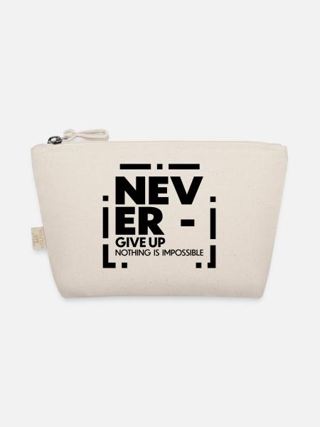Never give up nothing is impossible - Organic Pouch - nature - Front