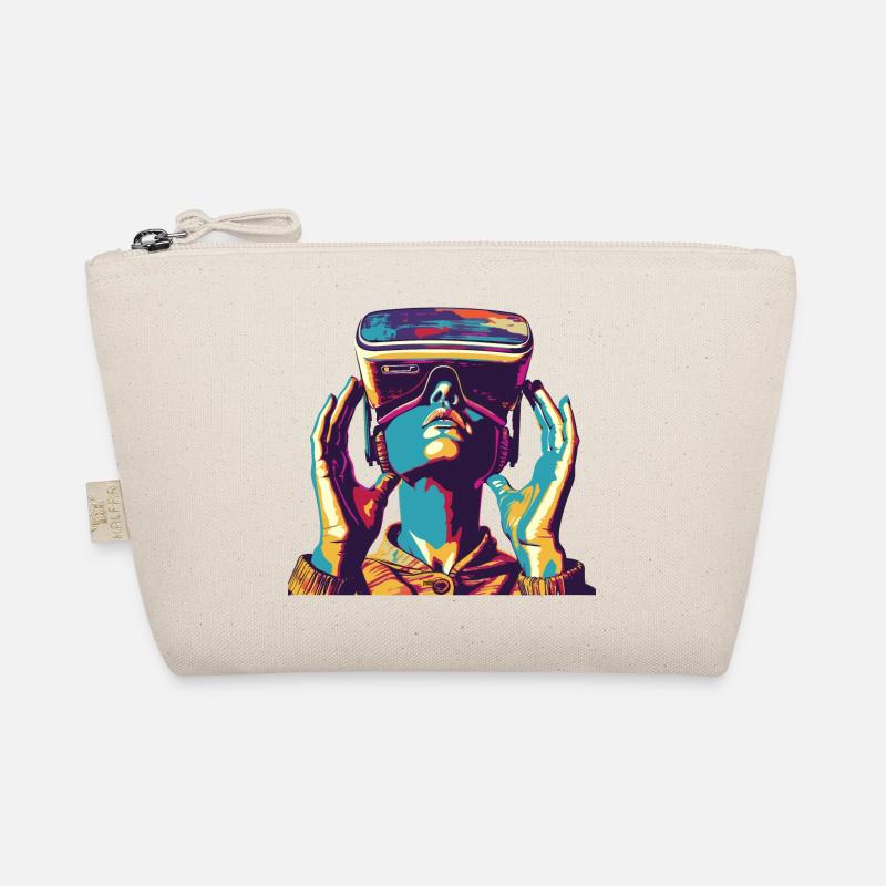 Virtual Reality - Immerse yourself in a Organic Pouch