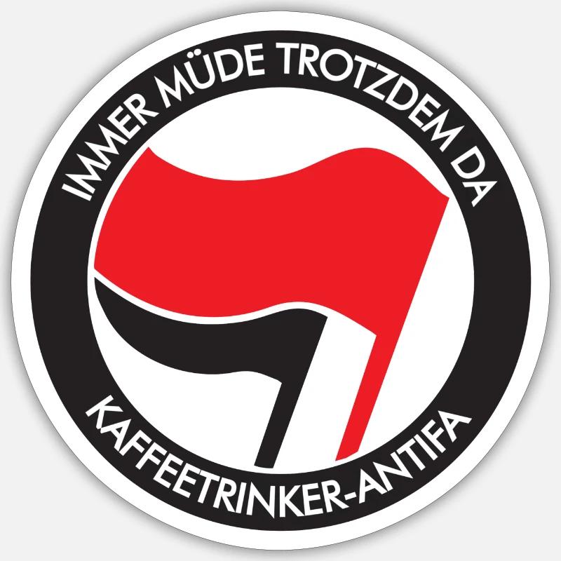 IMMER MÜDE TROTZDEM DA, KAFFEETRINKER-ANTIFA - Sticker Größe S (10 x 10 cm) - Mattweiß