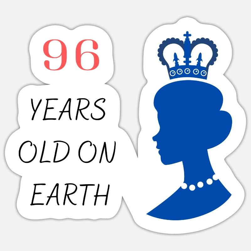 Queen Elisabeth 2 is gone at 96 - Sticker taille S (10 x 10 cm) - blanc mat