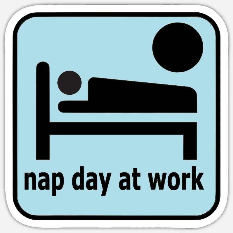 Nickerchen bei der Arbeit Sticker Größe S (10 x 10 cm)