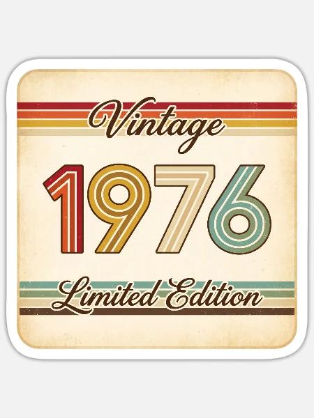 1976 Vintage-Geburtstags-Retro-Vintage-Vintage Männer-Frauen-Geschenk - Sticker Größe S (10 x 10 cm) - Mattweiß