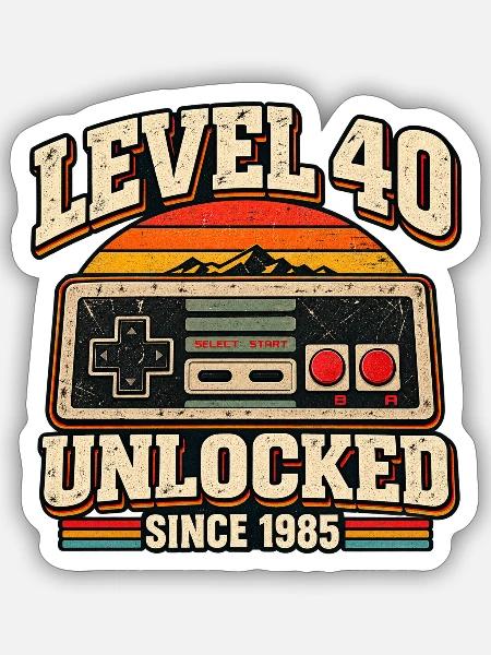 Level 40 Entsperrter Retro-Controller - Sticker Größe S (10 x 10 cm) - Mattweiß
