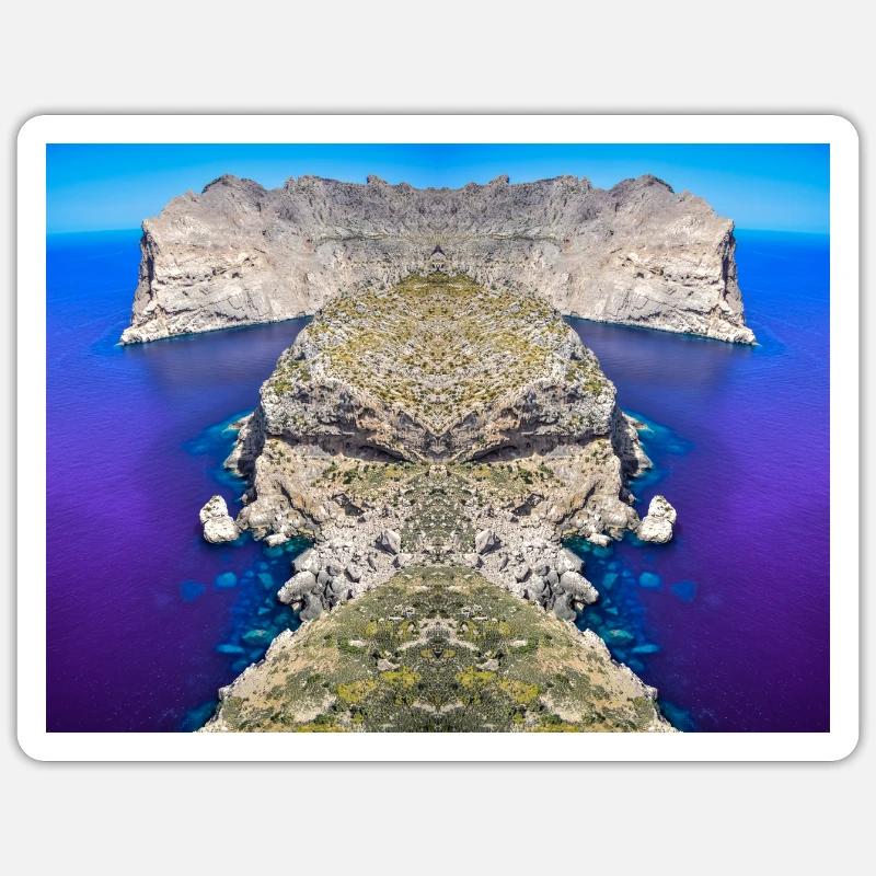 Cap Formentor Verfremdung V.2 - Sticker Größe S (10 x 10 cm) - Mattweiß