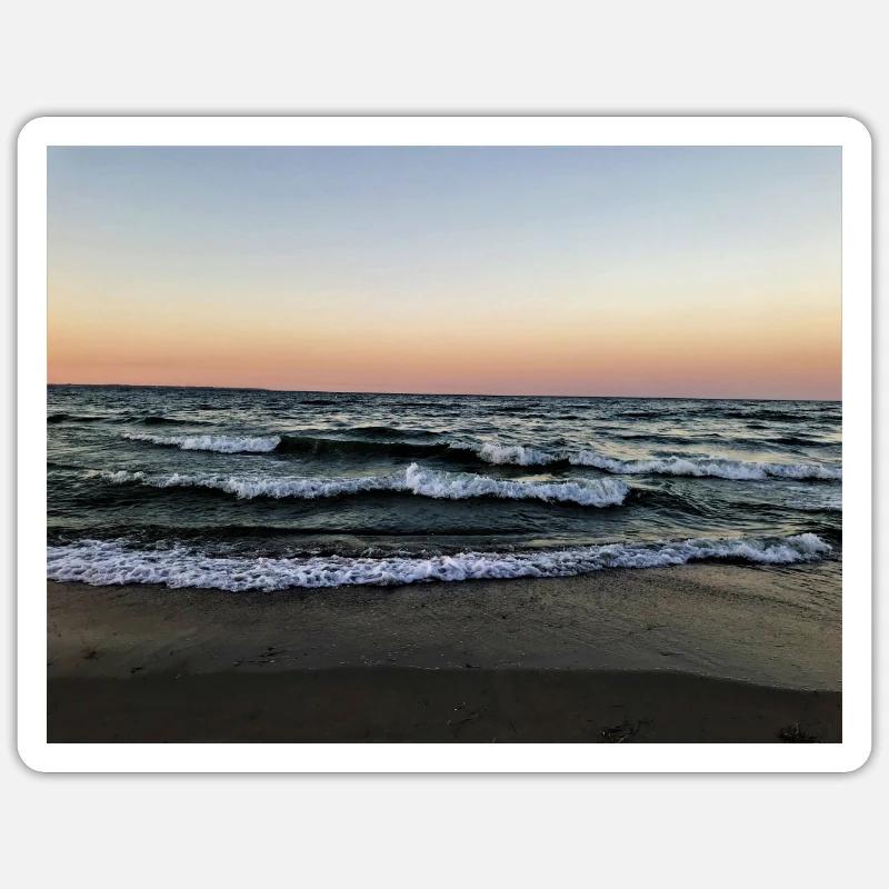 Timmendorfer Strand am Abend - Sticker Größe S (10 x 10 cm) - Mattweiß