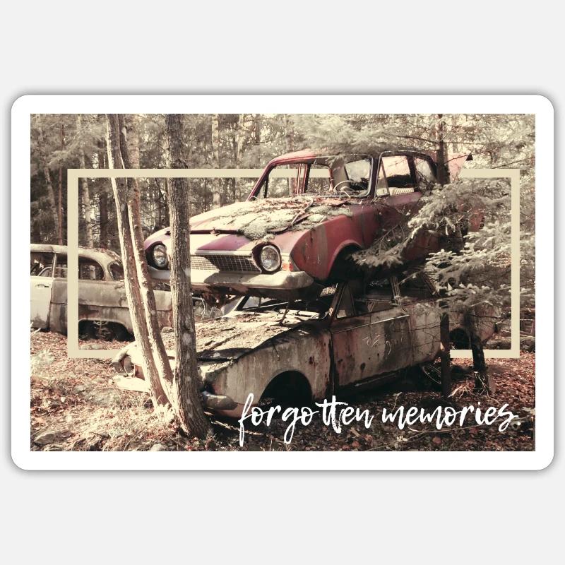 Auf dem Oldtimer Friedhof - Sticker Größe S (10 x 10 cm) - Mattweiß