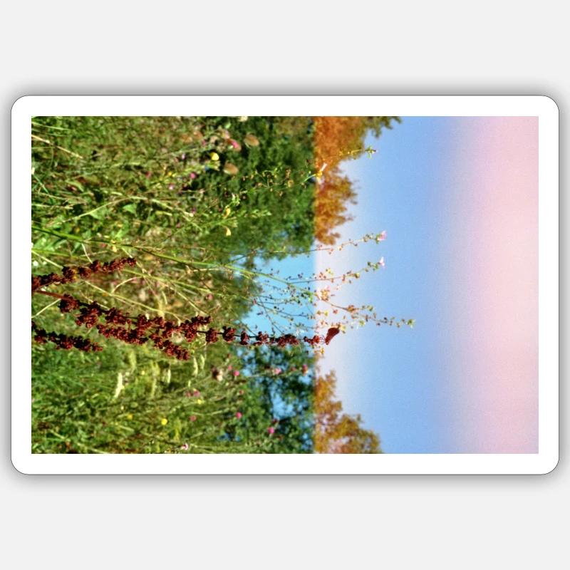 Broken - Sticker size S (10 x 10 cm) - white matte