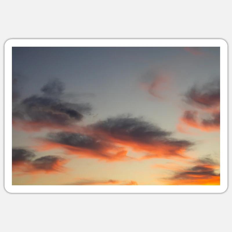 Middle fire sky Sticker taille S (10 x 10 cm)