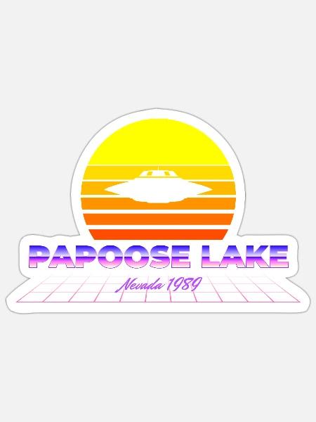 Vaporwave Papoose Lake Nevada Gebiet 51 S4 - Sticker Größe S (10 x 10 cm) - Mattweiß
