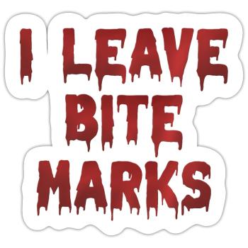 bite marks blutspuren - Sticker Größe S (10 x 10 cm) - Mattweiß - Vorne