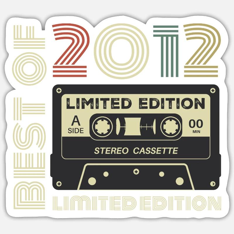 Millésime 2012 - cadeau d’anniversaire rétro 2012 - Sticker taille S (10 x 10 cm) - blanc mat